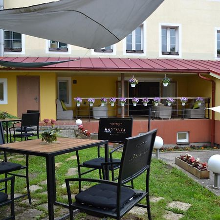 Viesnica Kandava Exterior photo